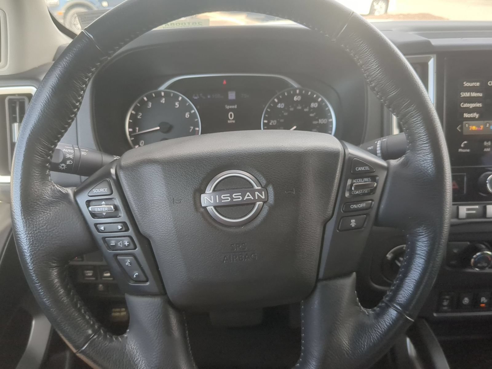 Used 2025 Nissan Frontier SL AWD/4WD image 20