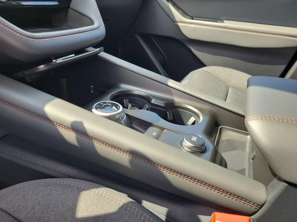 Certified 2025 Ford Explorer Active RWD image 29