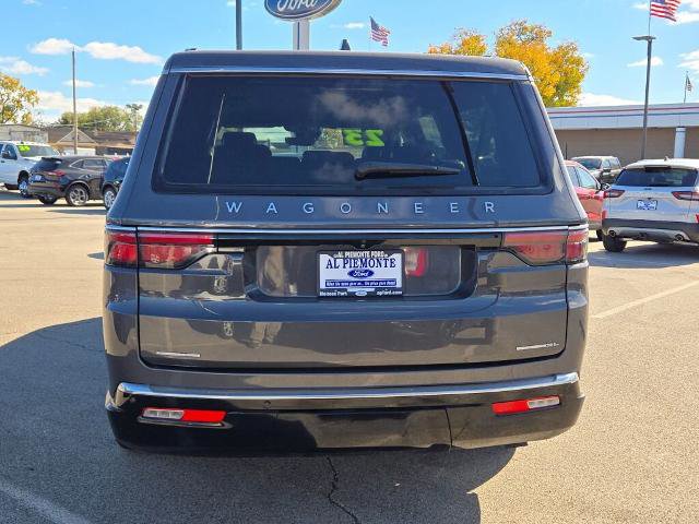 Used 2023 Jeep Wagoneer L Series III w/ Preferred Equipment Group image 13