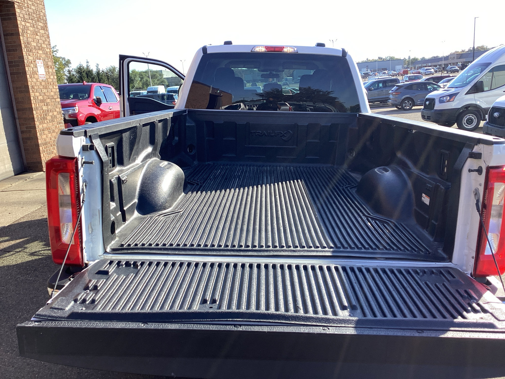 Certified 2025 Ford F250 XLT AWD/4WD image 28