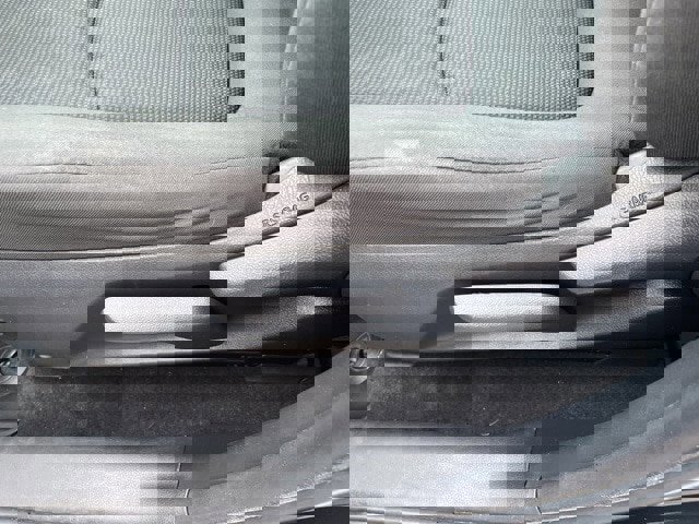 Used 2019 Toyota RAV4 LE image 15