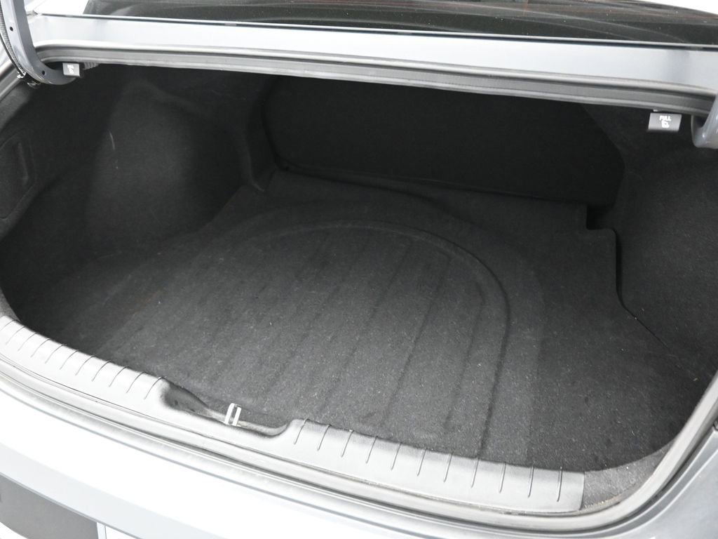 Used 2024 Hyundai Elantra SEL image 29