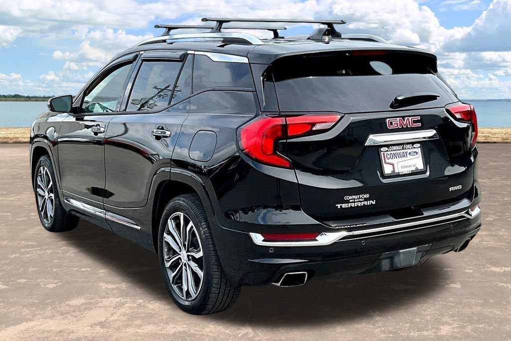 Used 2018 GMC Terrain Denali w/ Comfort Package AWD/4WD image 5