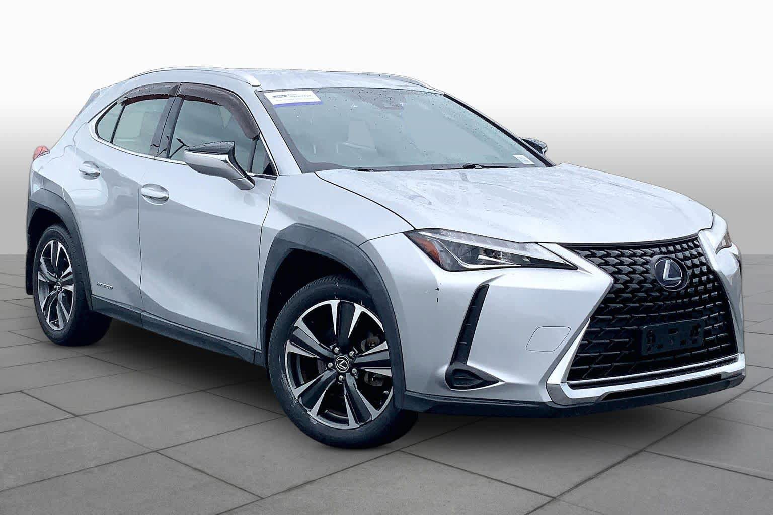 Used 2020 Lexus UX 250h w/ Accessory Package 2 AWD/4WD image 3