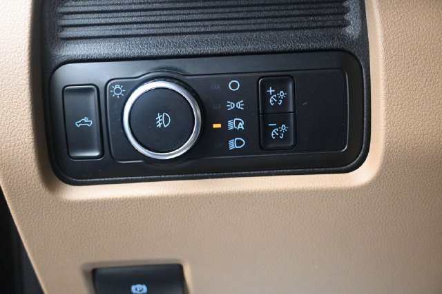 Certified 2025 Ford F250 XLT AWD/4WD image 8