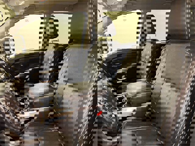 Used 2019 Nissan Titan PRO-4X w/ Pro-4x Convenience Package image 8