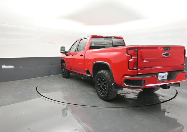 Used 2024 Chevrolet Silverado 2500 LTZ w/ LTZ Plus Package image 5