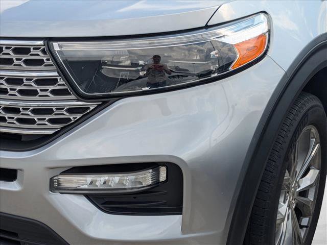 Certified 2022 Ford Explorer Limited w/ Equipment Group 301A image 9