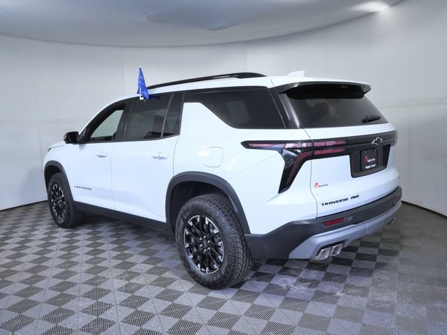 Used 2026 Chevrolet Traverse Z71 w/ Driver Confidence Package AWD/4WD image 6