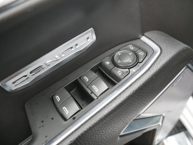 Used 2023 GMC Sierra 1500 Denali w/ Technology Package AWD/4WD image 16