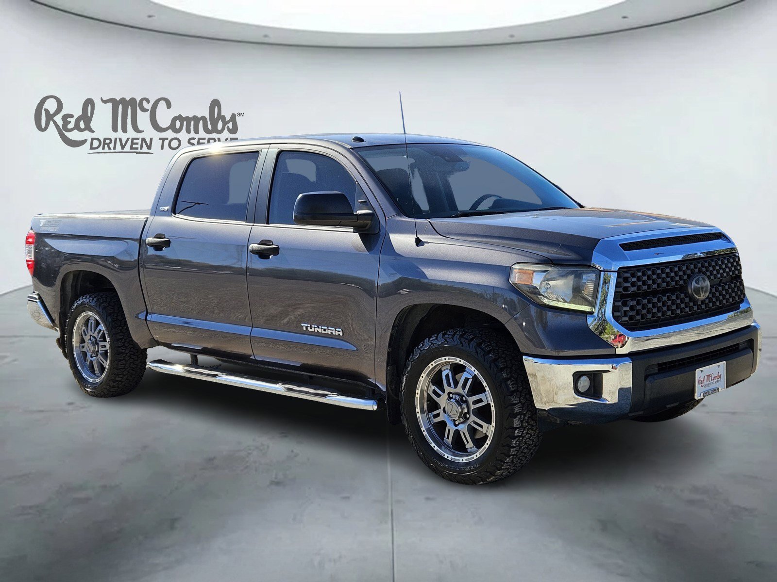 Used 2018 Toyota Tundra SR5 image 1
