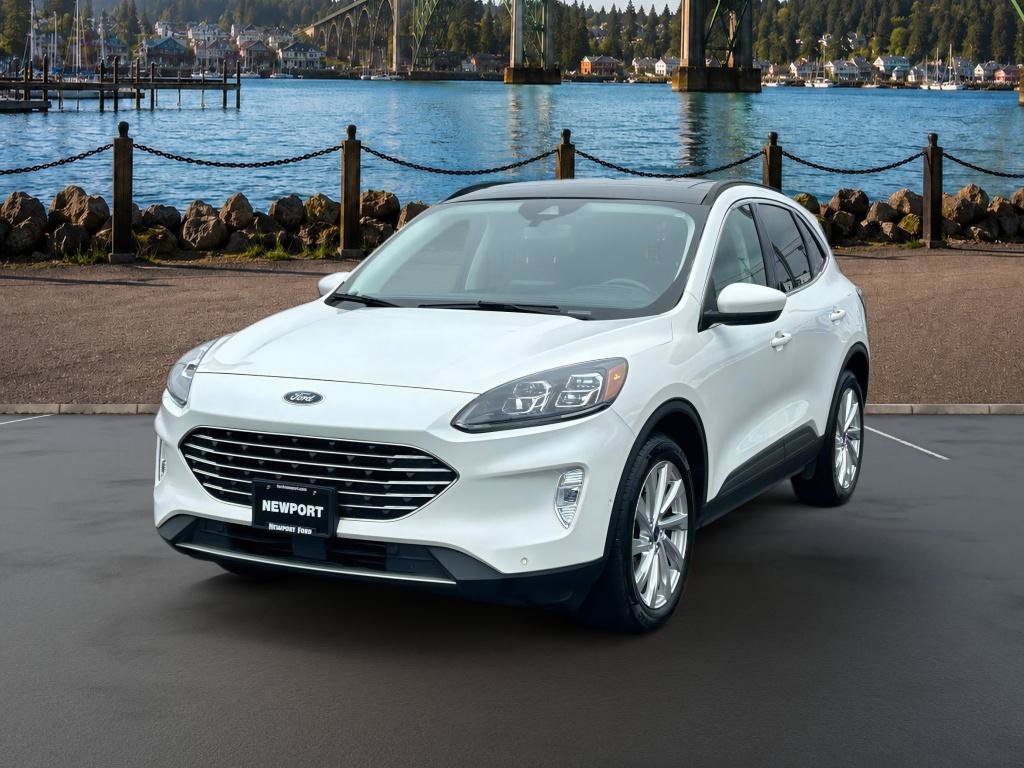 Certified 2022 Ford Escape Titanium w/ Titanium Elite Package AWD/4WD image 4