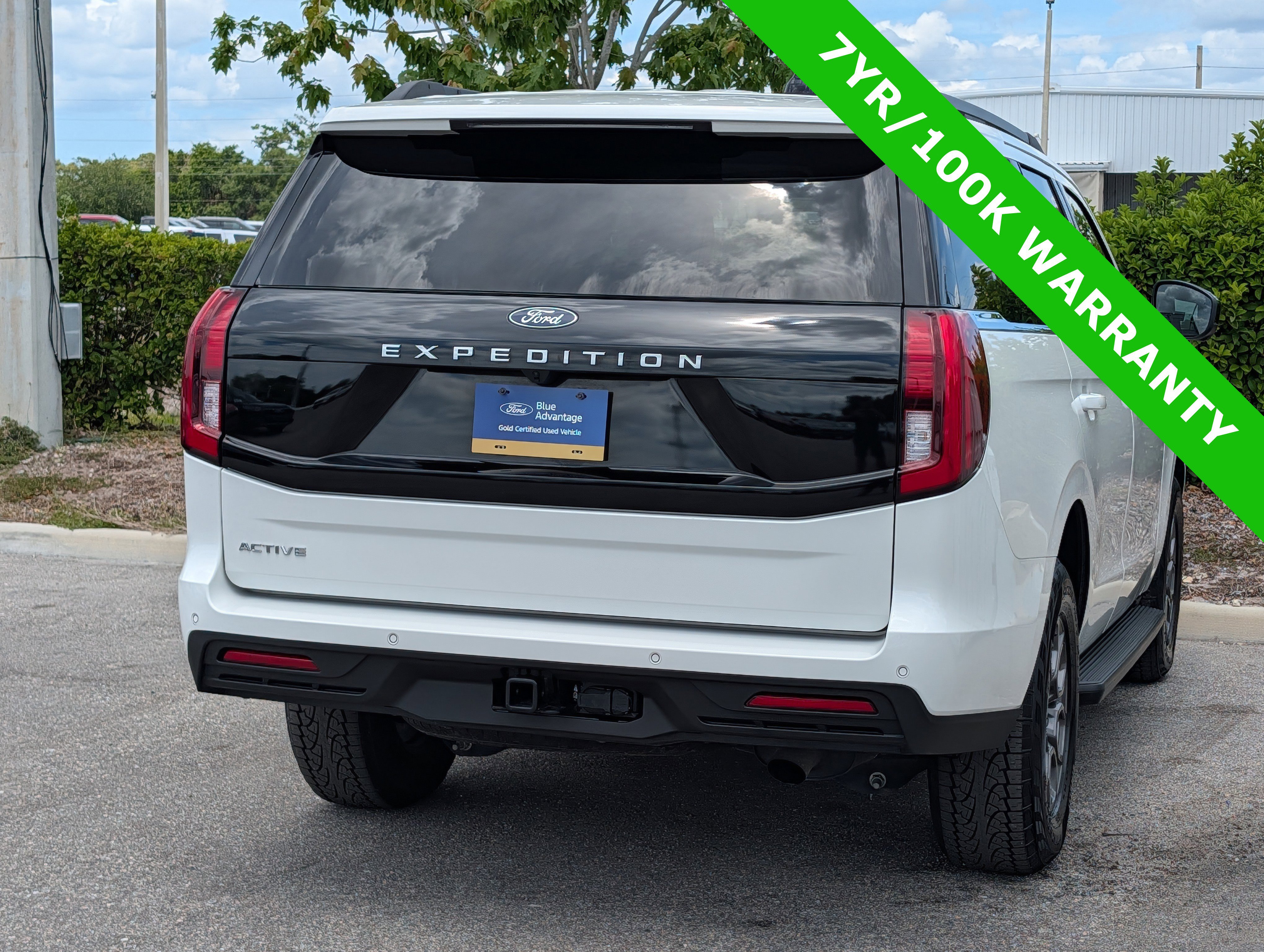 Certified 2025 Ford Expedition Active RWD image 4