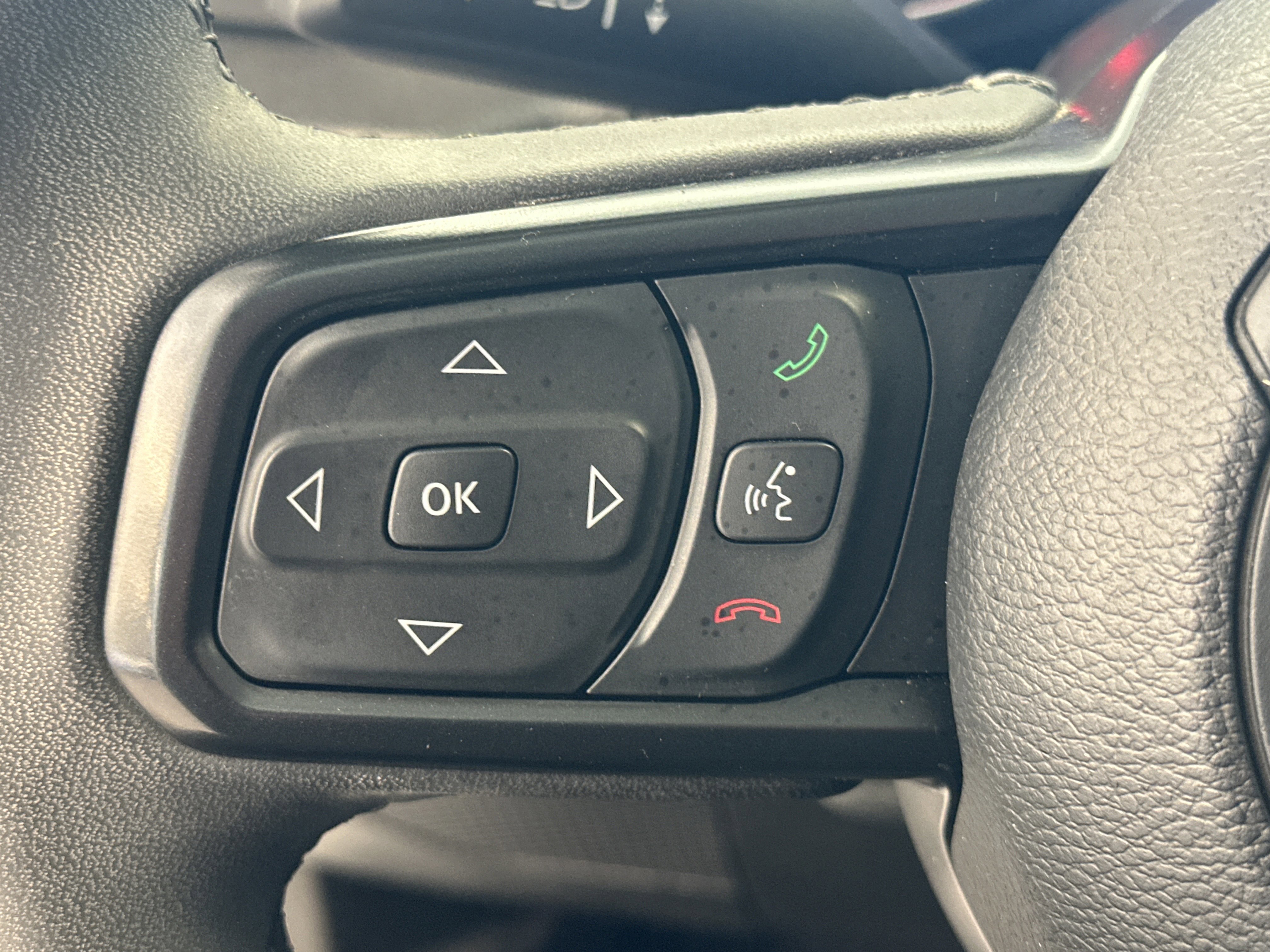 Used 2023 Jeep Gladiator Sport image 29