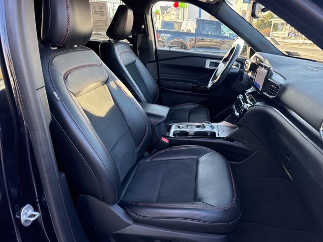 Certified 2022 Ford Explorer ST-Line w/ Class IV Trailer Tow Package image 33