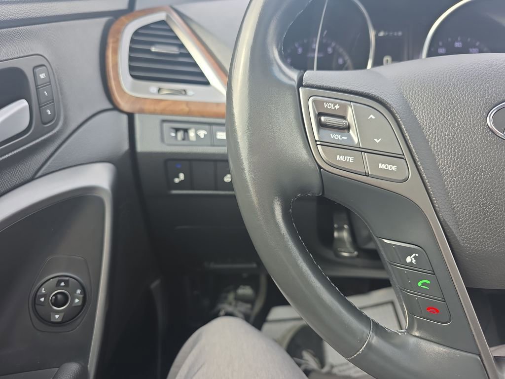 Used 2018 Hyundai Santa Fe Sport image 23