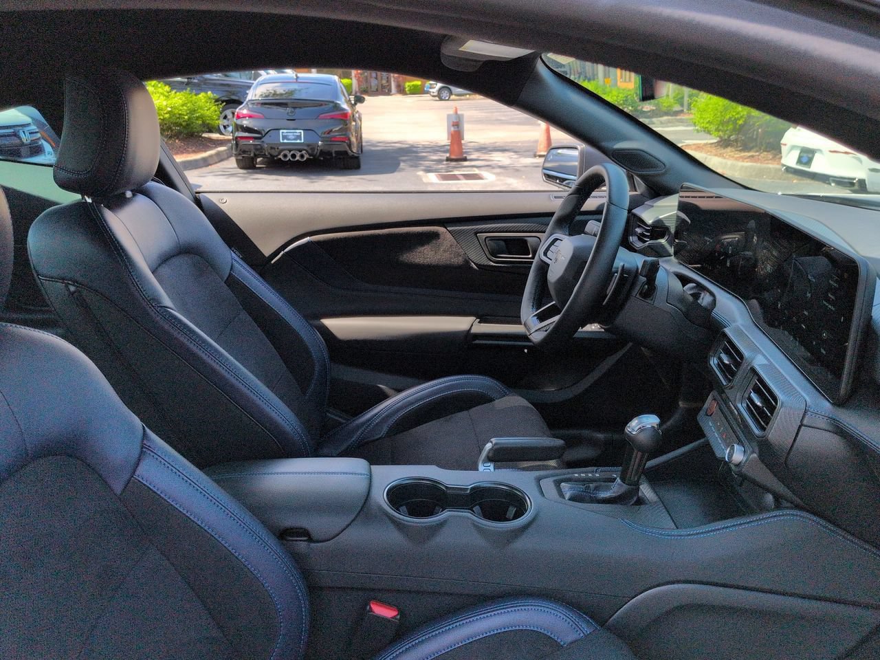 Certified 2025 Ford Mustang Dark Horse RWD image 15