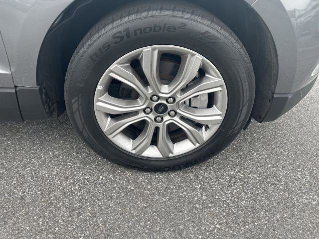 Certified 2024 Ford Edge Titanium AWD/4WD image 12