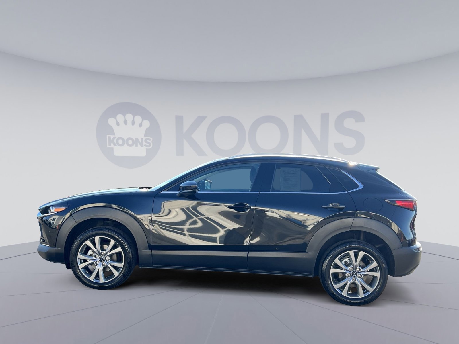 Used 2024 MAZDA CX-30 AWD 2.5 S w/ Premium Package image 2