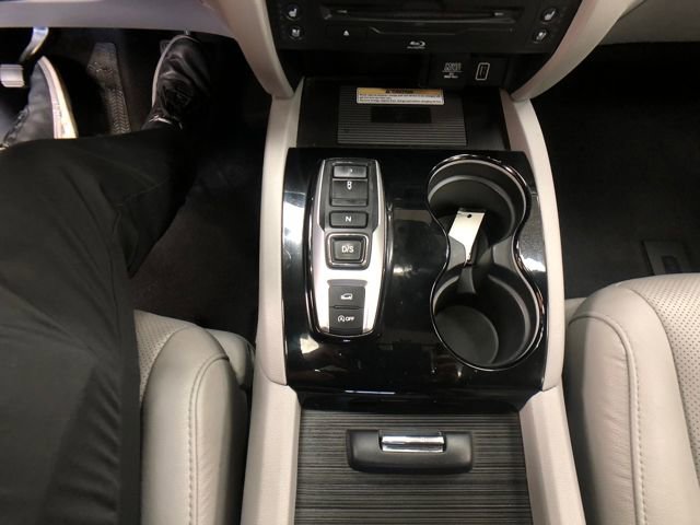 Used 2019 Honda Pilot Elite image 20