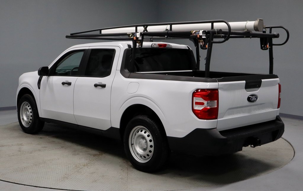 Certified 2025 Ford Maverick XLT w/ Equipment Group 302A image 3