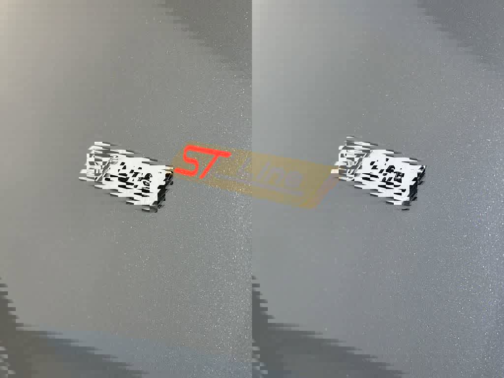 Certified 2024 Ford Escape ST-Line image 7