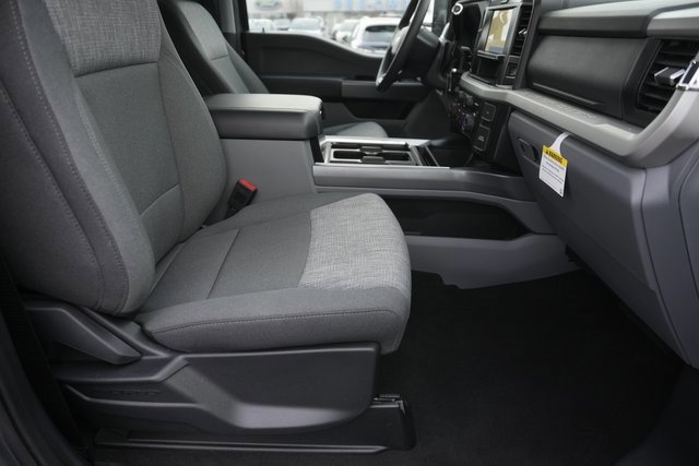 Certified 2025 Ford F350 XLT w/ 360-Degree Camera Package image 18