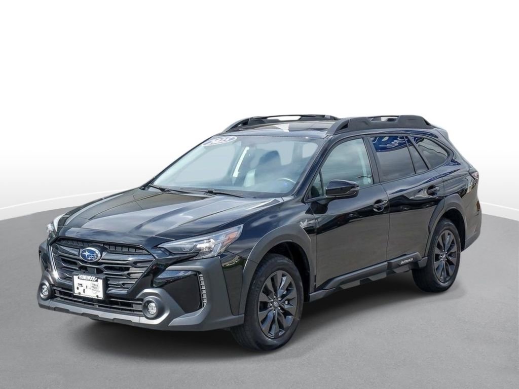Used 2025 Subaru Outback Onyx Edition AWD/4WD image 4