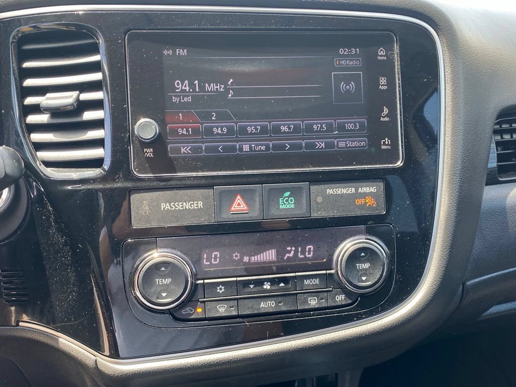 Used 2018 Mitsubishi Outlander SE FWD image 17