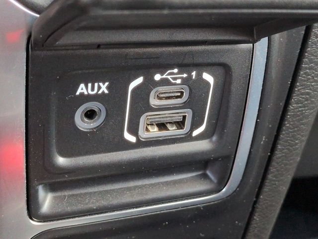 Used 2019 Jeep Wrangler Unlimited Rubicon AWD/4WD image 22