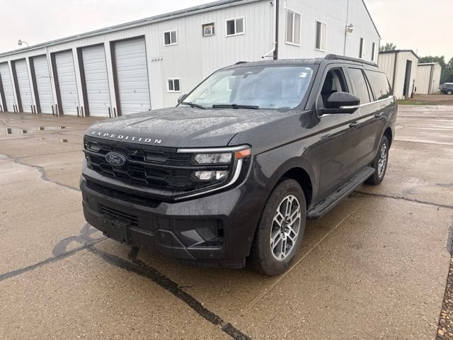 Certified 2025 Ford Expedition Max Active AWD/4WD image 5