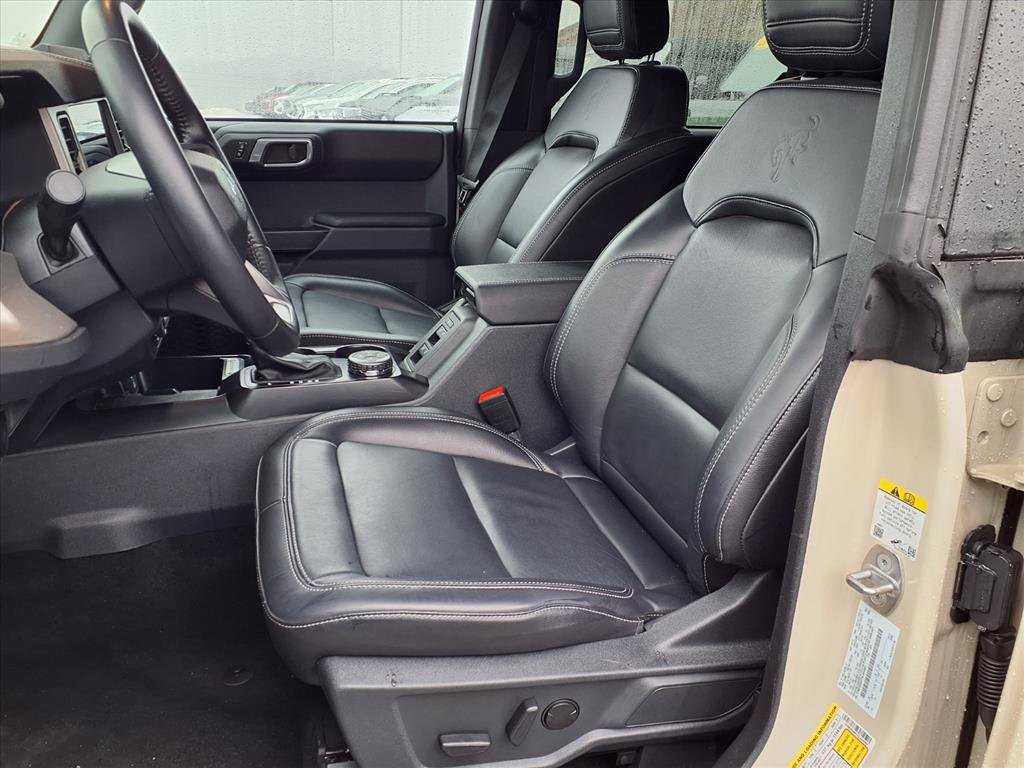 Certified 2025 Ford Bronco Outer Banks image 9