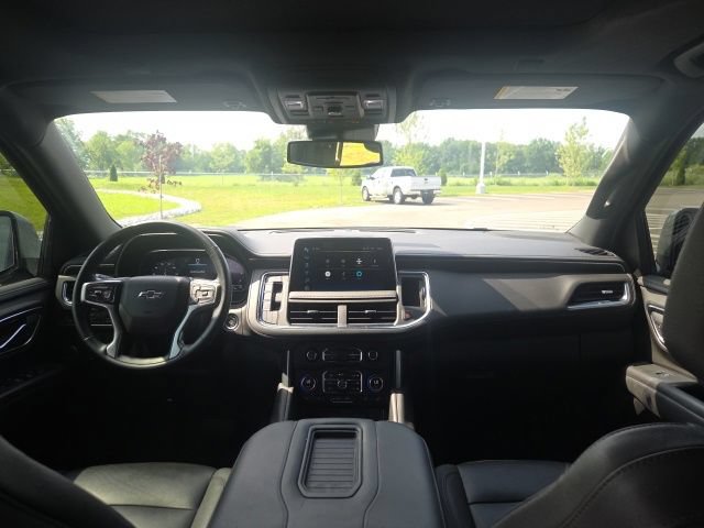 Used 2024 Chevrolet Tahoe Z71 w/ Luxury Package AWD/4WD image 22
