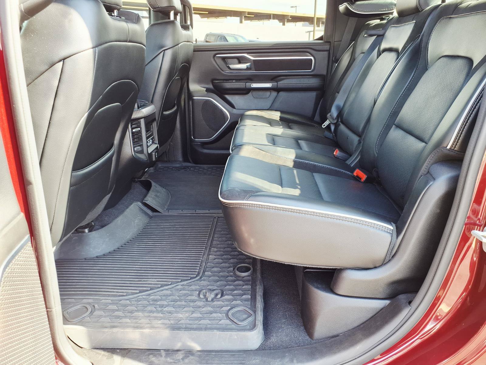 Used 2025 RAM 1500 Laramie w/ Sport Appearance Package AWD/4WD image 17