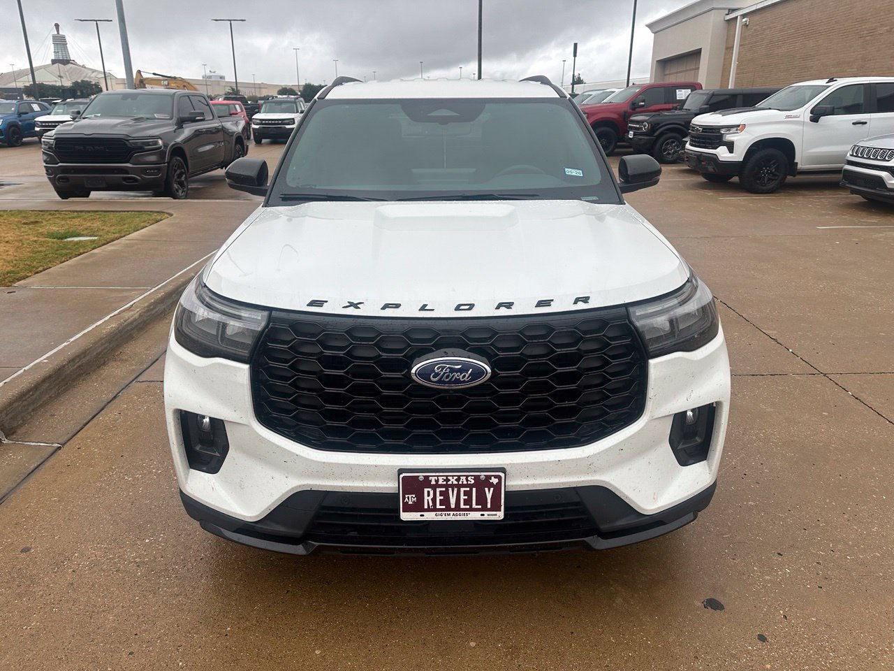Certified 2026 Ford Explorer ST-Line w/ ST-Line Street Pack RWD image 15