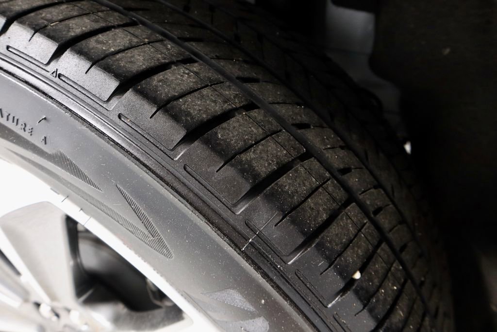 Certified 2023 Ford Escape Platinum AWD/4WD image 21