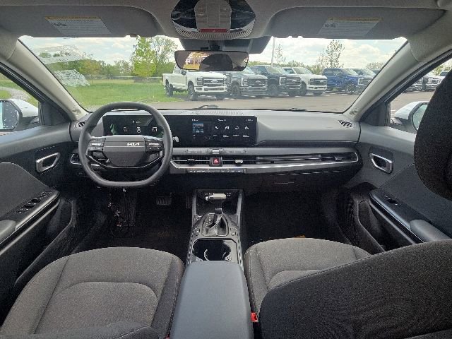 Used 2025 Kia K4 FWD image 15