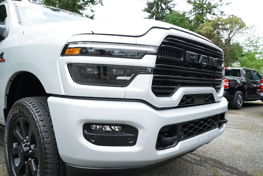 Used 2026 RAM 2500 Laramie AWD/4WD image 32