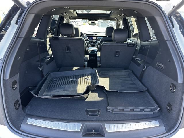 Used 2023 Cadillac XT6 Premium Luxury w/ Technology Package image 45