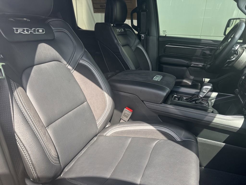 Used 2025 RAM 1500 RHO image 40