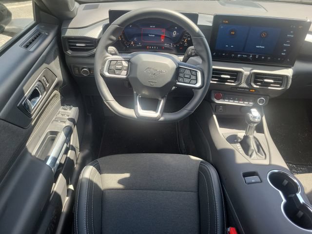 Certified 2026 Ford Mustang Convertible RWD image 9