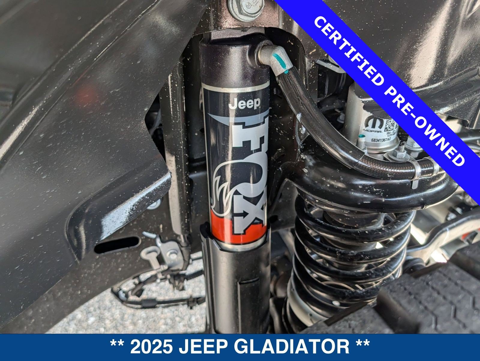 Used 2025 Jeep Gladiator Mojave w/ Safety Group AWD/4WD image 13