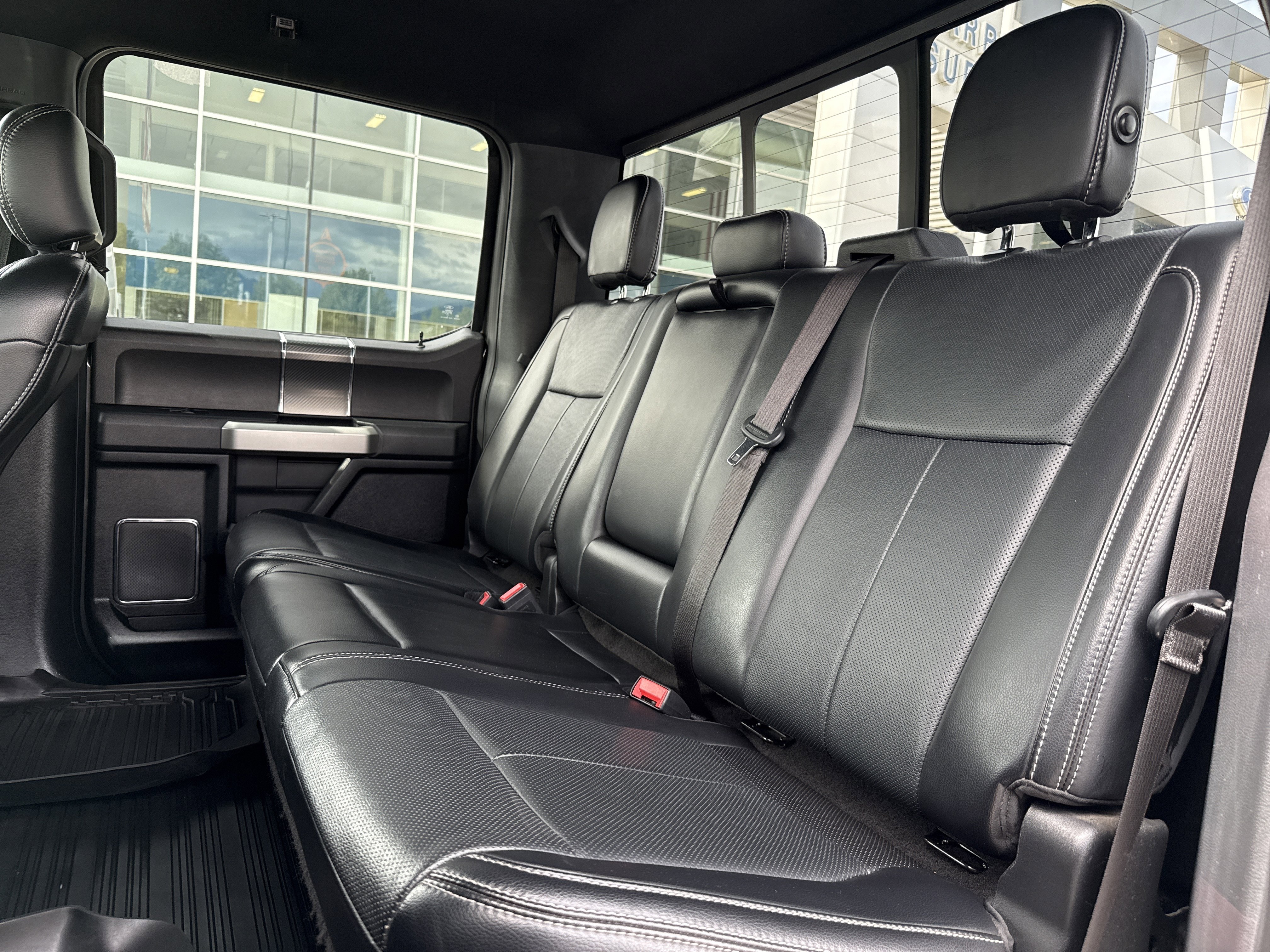 Certified 2018 Ford F150 Lariat image 27