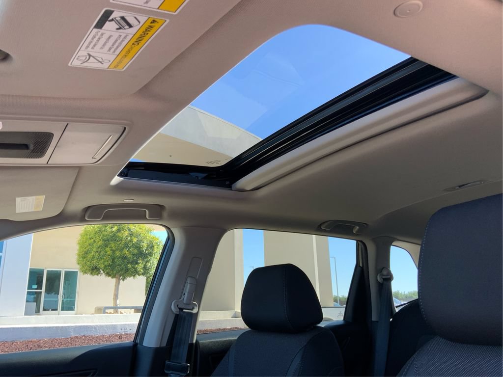 Used 2025 Honda CR-V EX image 12