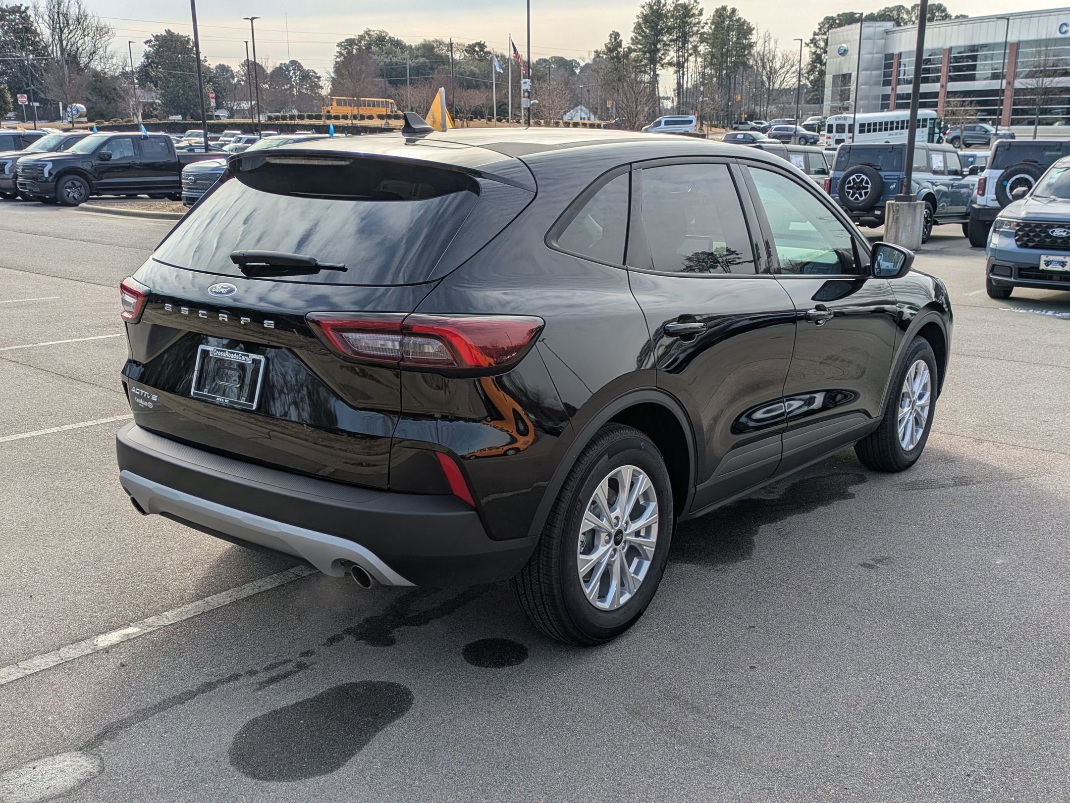 Certified 2025 Ford Escape Active image 6