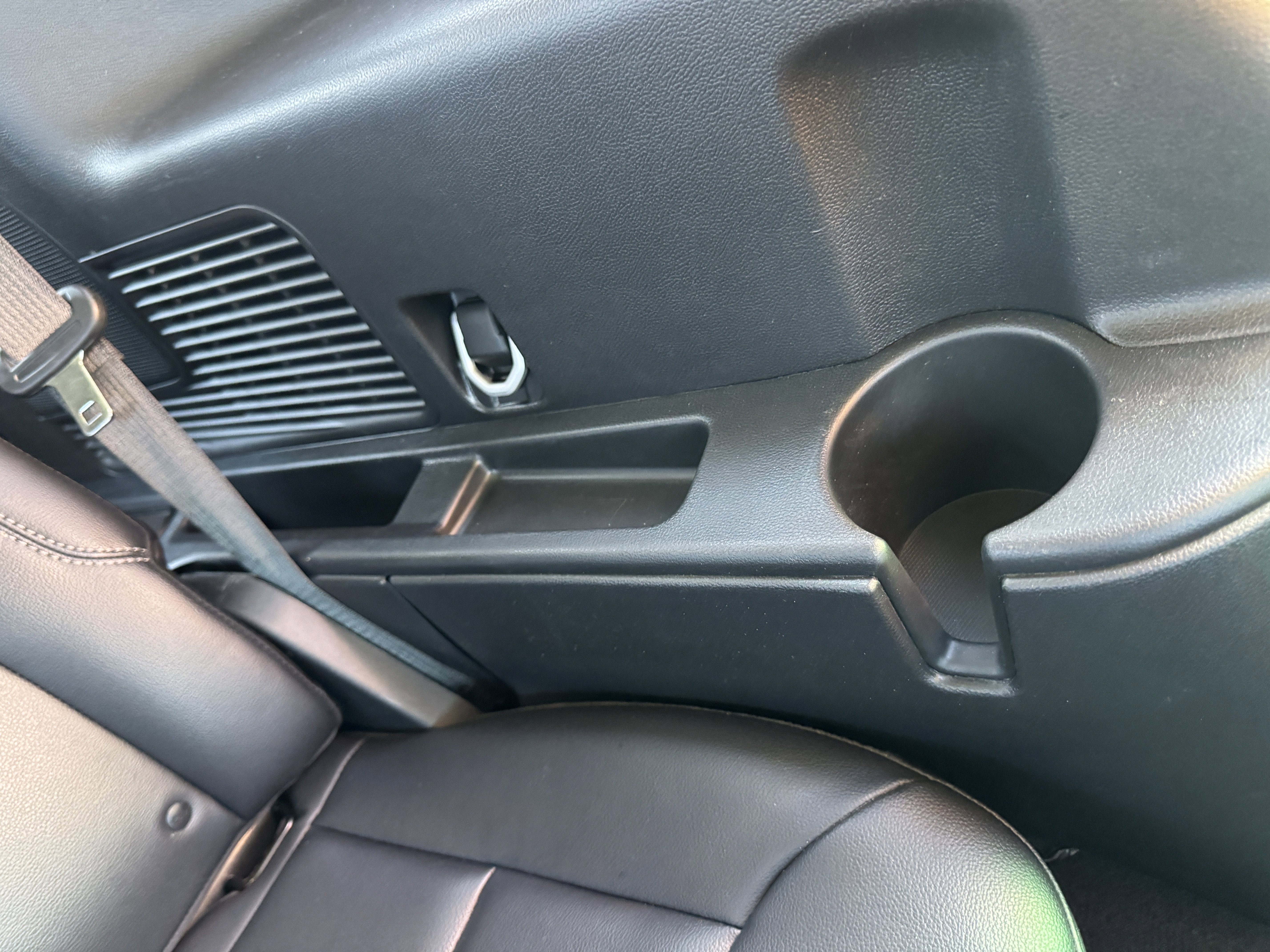 Certified 2023 Ford Explorer Limited w/ Equipment Group 301A image 38