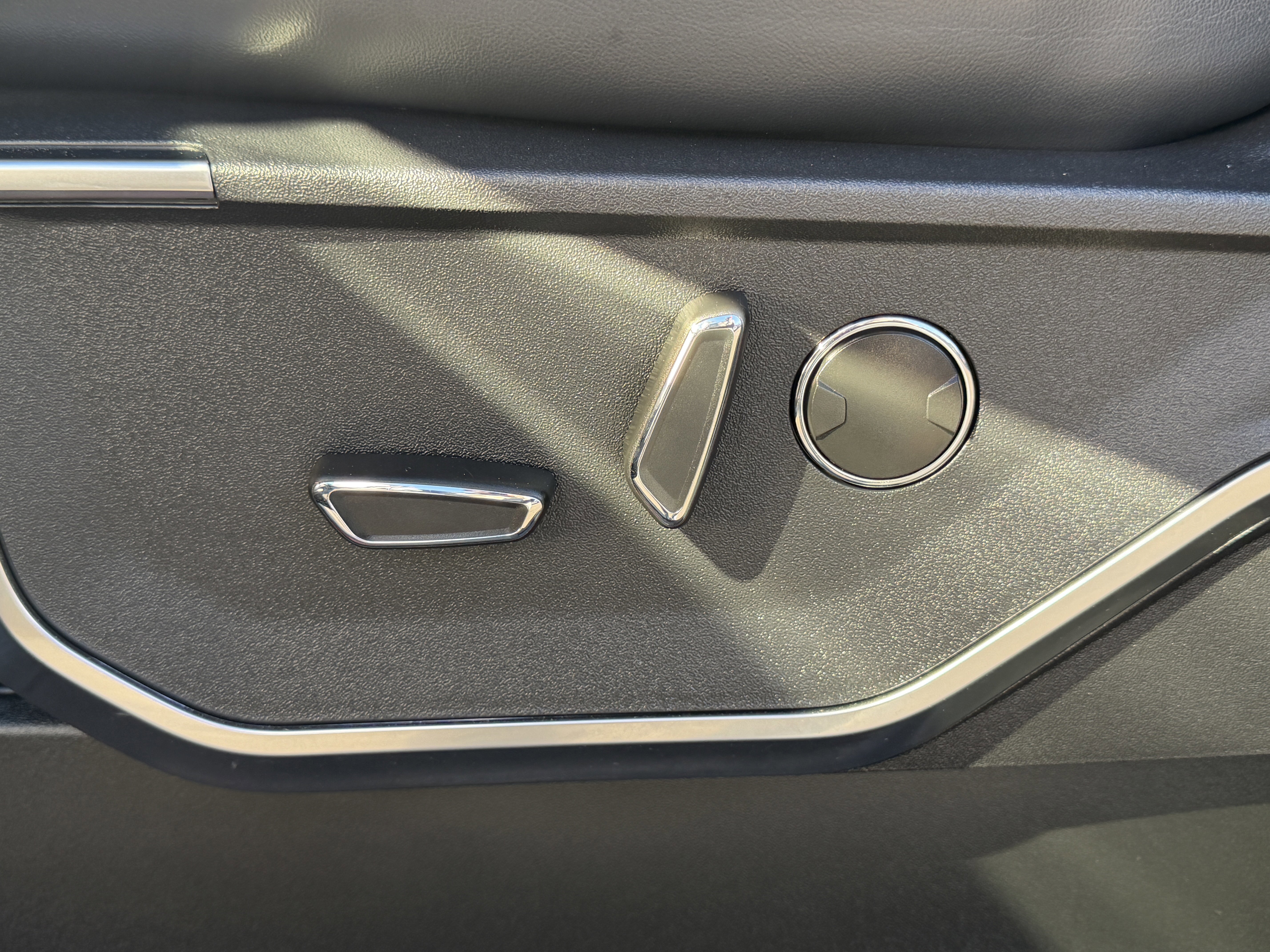 Certified 2025 Ford F150 Raptor image 10