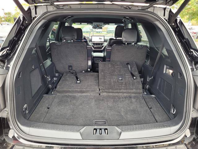 Certified 2025 Ford Explorer ST-Line AWD/4WD image 35