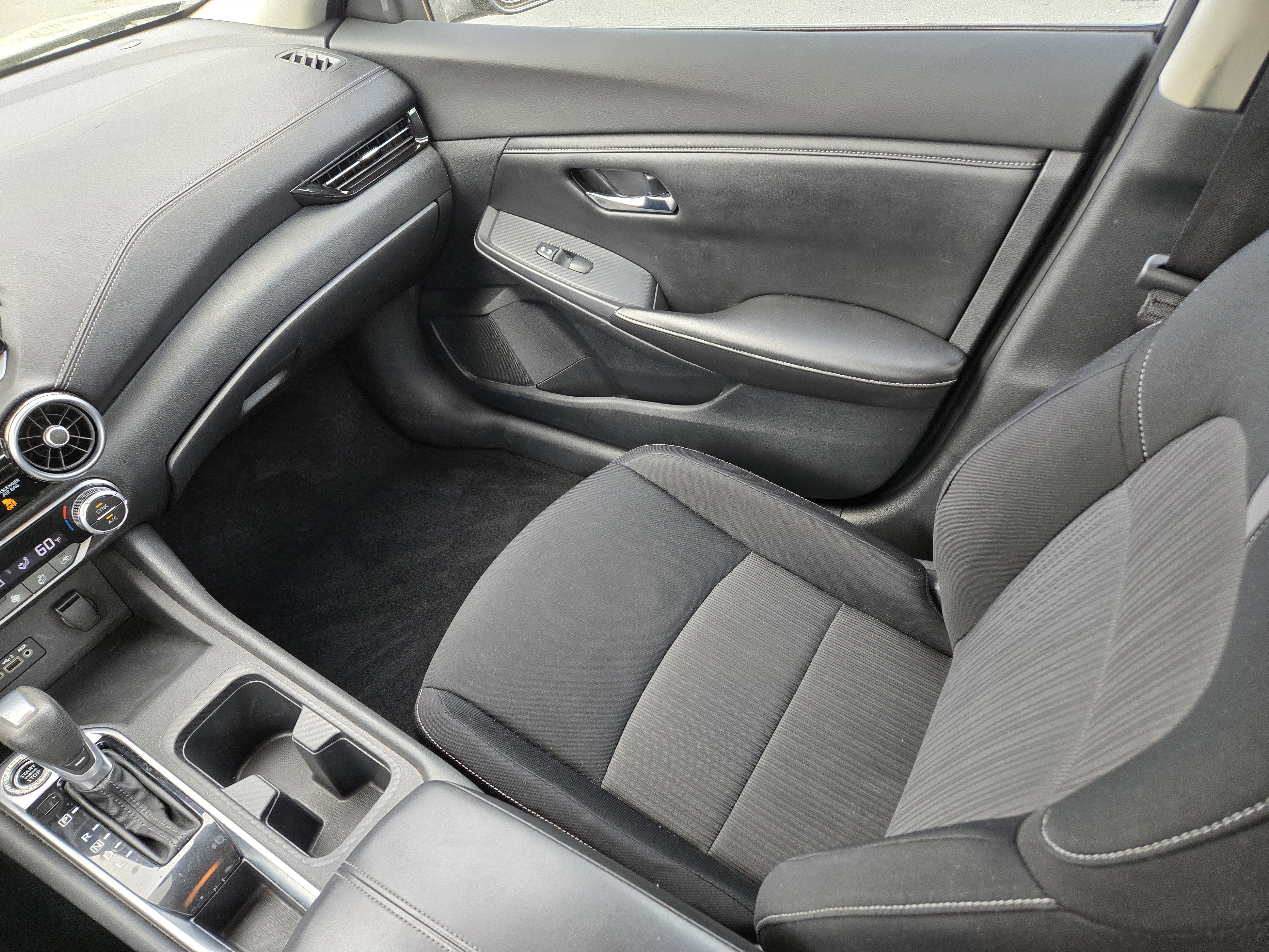 Used 2020 Nissan Sentra SV image 19