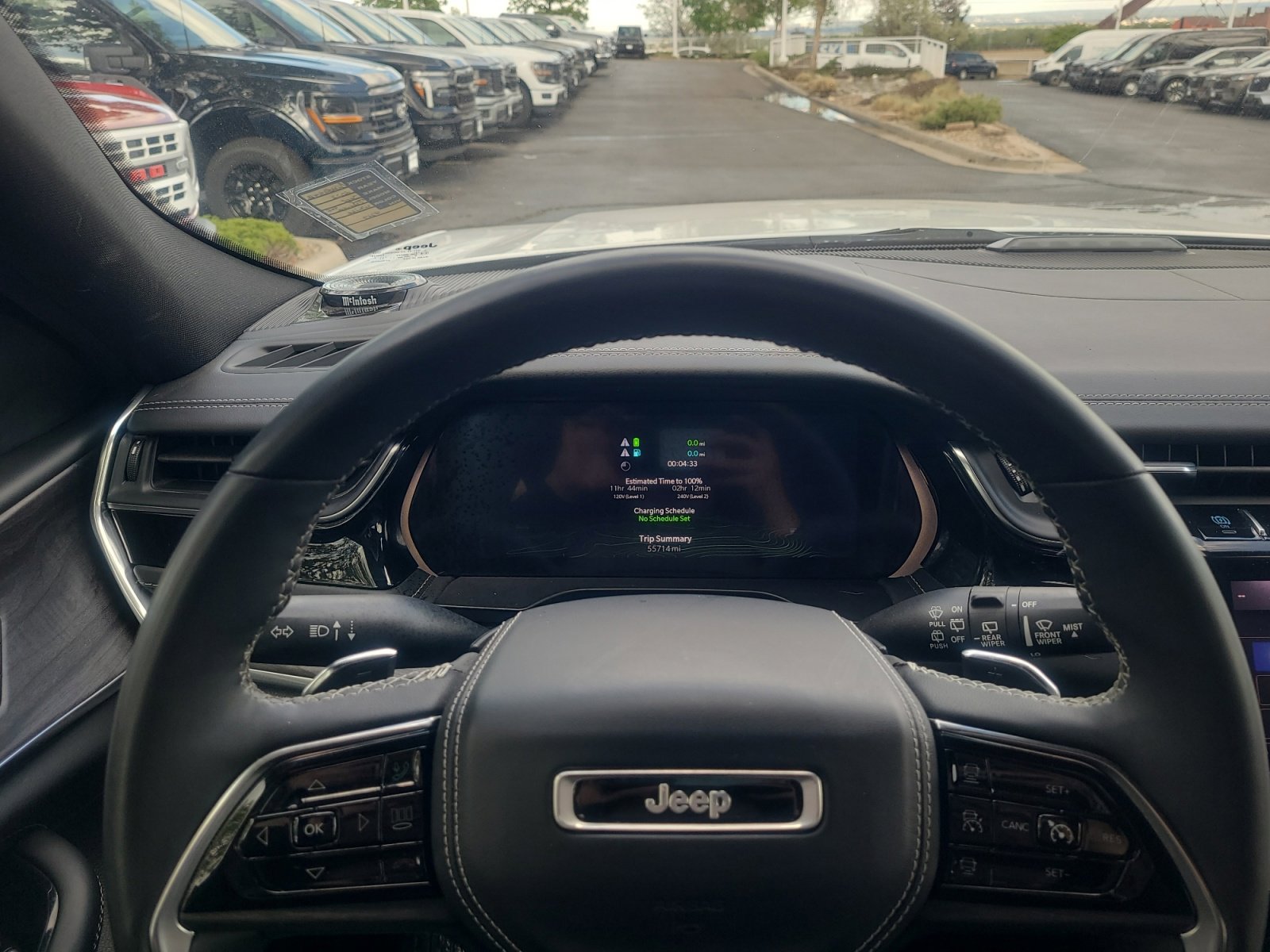 Used 2022 Jeep Grand Cherokee Overland AWD/4WD image 10